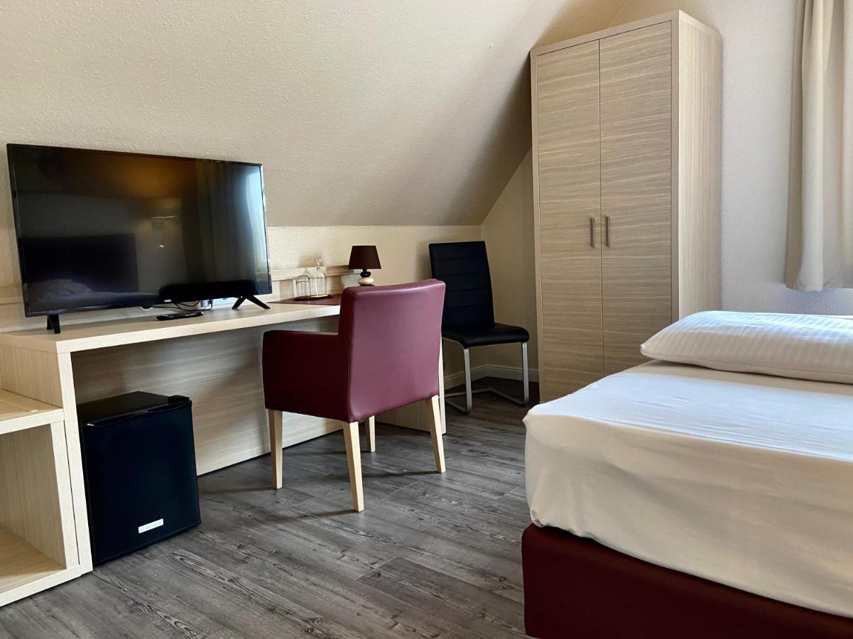 Residenz Hotel Neu Wulmstorf Exteriör bild