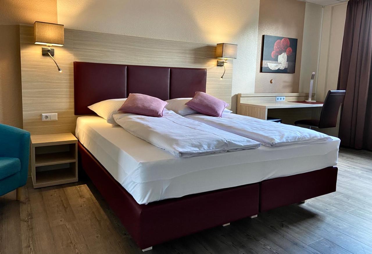 Residenz Hotel Neu Wulmstorf Exteriör bild
