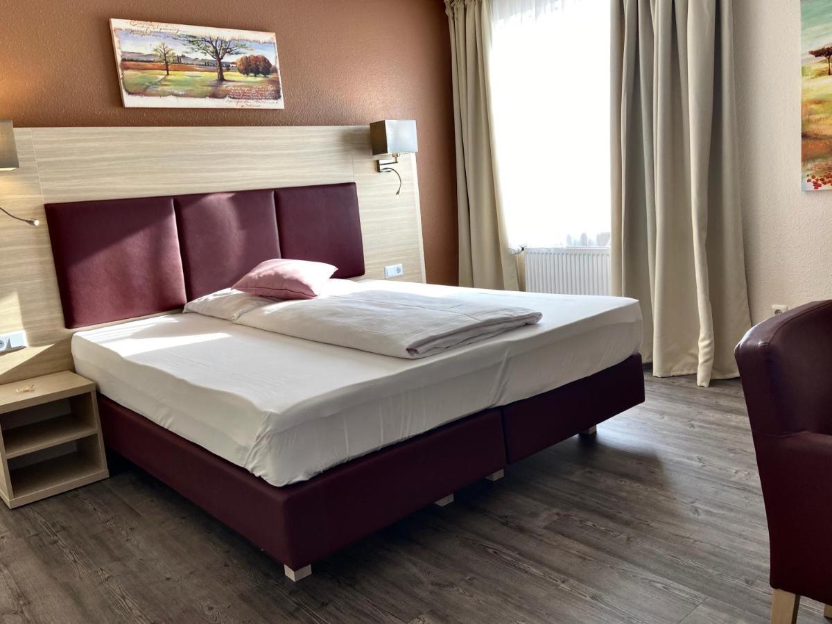 Residenz Hotel Neu Wulmstorf Exteriör bild